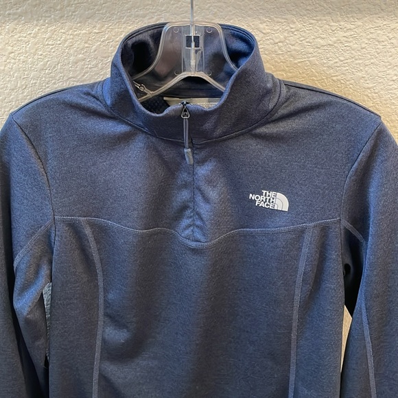 The North Face Women’s Shirt S/P - Picture 6 of 6